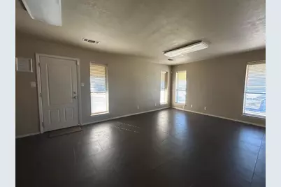 506 E Taylor Street, Sherman, TX 75090 - Photo 17