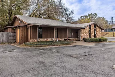 825 N Crockett Street, Sherman, TX 75090 - Photo 3