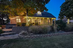 3606 Upper Lake Cir, Granbury, TX 76049 - Photo 5