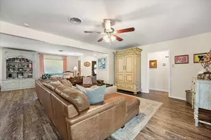 5608 Winifred Dr, Fort Worth, TX 76133 - Photo 5