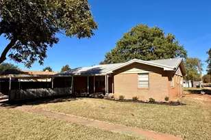 506 W Morris St, Seymour, TX 76380 - Photo 29