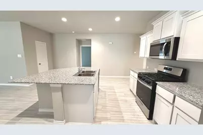 10509 Dovetail Lane, Fort Worth, TX 76036 - Photo 5