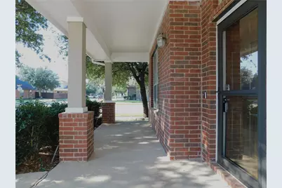 316 Hummingbird Drive, Little Elm, TX 75068 - Photo 5