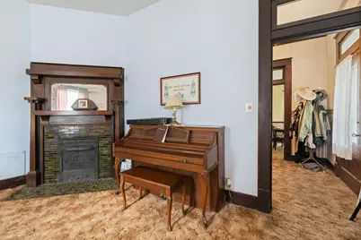 407 N Wilhite Street, Cleburne, TX 76031 - Photo 9