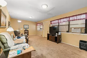 407 N Wilhite St, Cleburne, TX 76031 - Photo 23