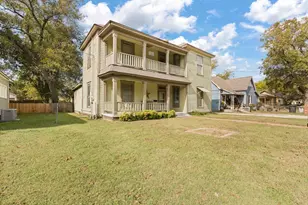 407 N Wilhite St, Cleburne, TX 76031 - Photo 3