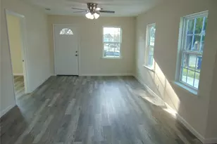 2839 E Overton Rd, Dallas, TX 75216 - Photo 5