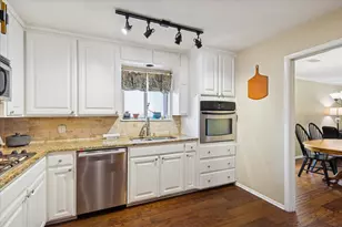 6052 Wrigley Way, Fort Worth, TX 76133 - Photo 17