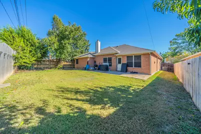 3337 Galaway Bay Drive, Grand Prairie, TX 75052 - Photo 23