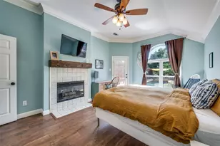 109 Midcrest Dr, Irving, TX 75063 - Photo 7