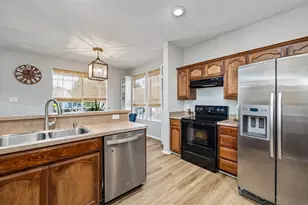 10917 Dillon St, Fort Worth, TX 76179 - Photo 9