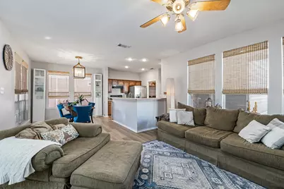 10917 Dillon Street, Fort Worth, TX 76179 - Photo 5