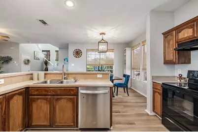 10917 Dillon Street, Fort Worth, TX 76179 - Photo 11