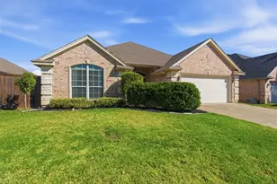 8328 Teja Trail, Benbrook, TX 76126 - Photo 3
