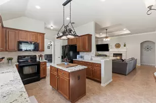 8328 Teja Trail, Benbrook, TX 76126 - Photo 15