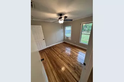 2909 W 4th Avenue, Corsicana, TX 75110 - Photo 9