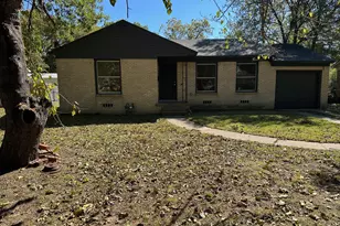 2909 W 4th Ave, Corsicana, TX 75110 - Photo 13