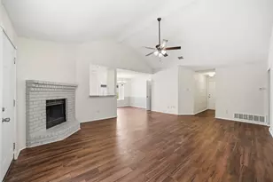 7810 Bob White Dr, Rowlett, TX 75088 - Photo 3