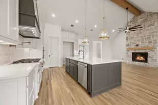 320 Wimberley Dr, Haslet, TX 76052 - Photo 19