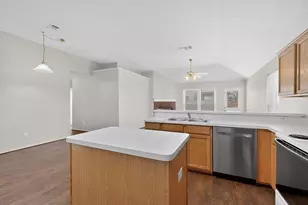 1025 Caleb St, Burleson, TX 76028 - Photo 15