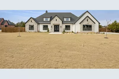 3035 Stonebriar Drive, Waxahachie, TX 75165 - Photo 1