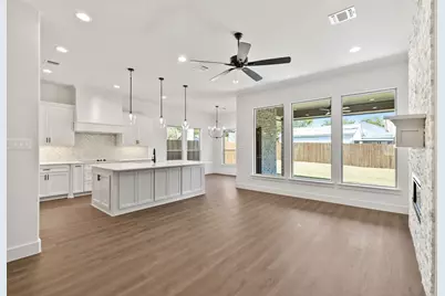 902 Boston Lane, River Oaks, TX 76114 - Photo 13