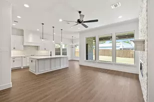 902 Boston Ln, River Oaks, TX 76114 - Photo 13