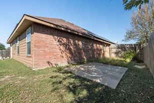 231 Saddlebrook Ln, Waxahachie, TX 75165 - Photo 23
