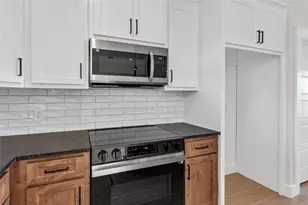 3306 Promenade Ct, Granbury, TX 76049 - Photo 13