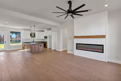 3306 Promenade Court, Granbury, TX 76049 - Photo 7