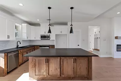 3306 Promenade Court, Granbury, TX 76049 - Photo 17