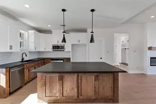 3306 Promenade Ct, Granbury, TX 76049 - Photo 17