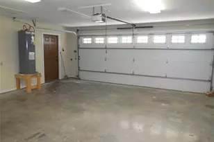 105 Mustang Dr, Graham, TX 76450 - Photo 3