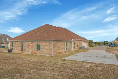 235 Bearclaw Circle, Aledo, TX 76008 - Photo 37