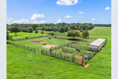 248 Howard Road, Valley View, TX 76272 - Photo 37