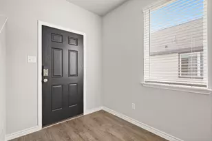 10628 Stag Ln, Fort Worth, TX 76036 - Photo 3