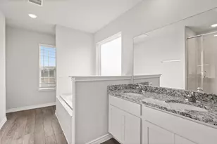 10628 Stag Ln, Fort Worth, TX 76036 - Photo 13