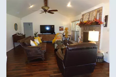 144 Suburban Drive, Ovilla, TX 75154 - Photo 5