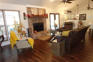 144 Suburban Dr, Ovilla, TX 75154 - Photo 7