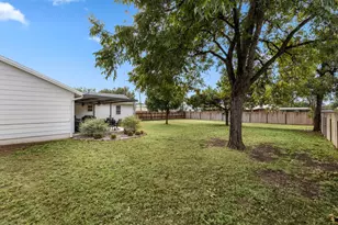 705 Starlight Dr, Seymour, TX 76380 - Photo 33
