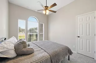 5569 Lawnsberry Dr, Fort Worth, TX 76137 - Photo 15