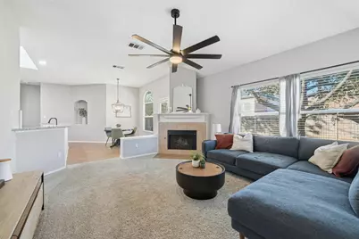 5569 Lawnsberry Drive, Fort Worth, TX 76137 - Photo 9