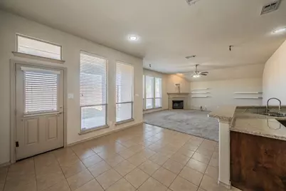 5960 Summerwood Drive, Grand Prairie, TX 75052 - Photo 11