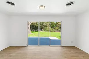 208 W Park Ave, Weatherford, TX 76086 - Photo 11