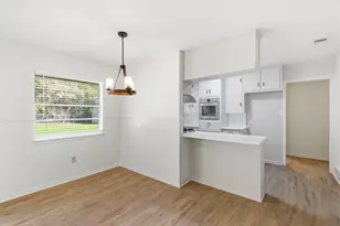 208 W Park Ave, Weatherford, TX 76086 - Photo 13