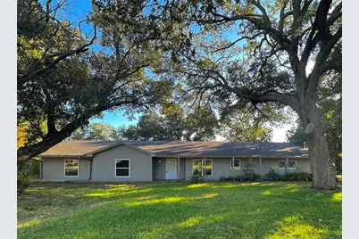 1120 Tamarisk Drive, Mexia, TX 76667 - Photo 1