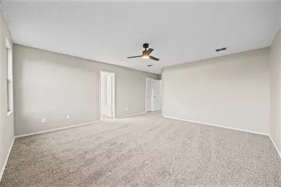 8409 Redheart Street, Arlington, TX 76002 - Photo 17