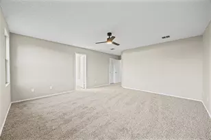 8409 Redheart St, Arlington, TX 76002 - Photo 17