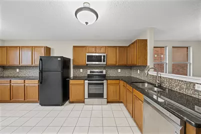 8409 Redheart Street, Arlington, TX 76002 - Photo 13