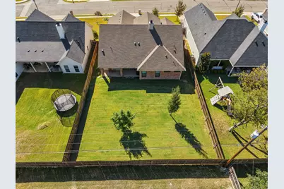 10317 Fallen Leaf Drive, Waco, TX 76712 - Photo 35